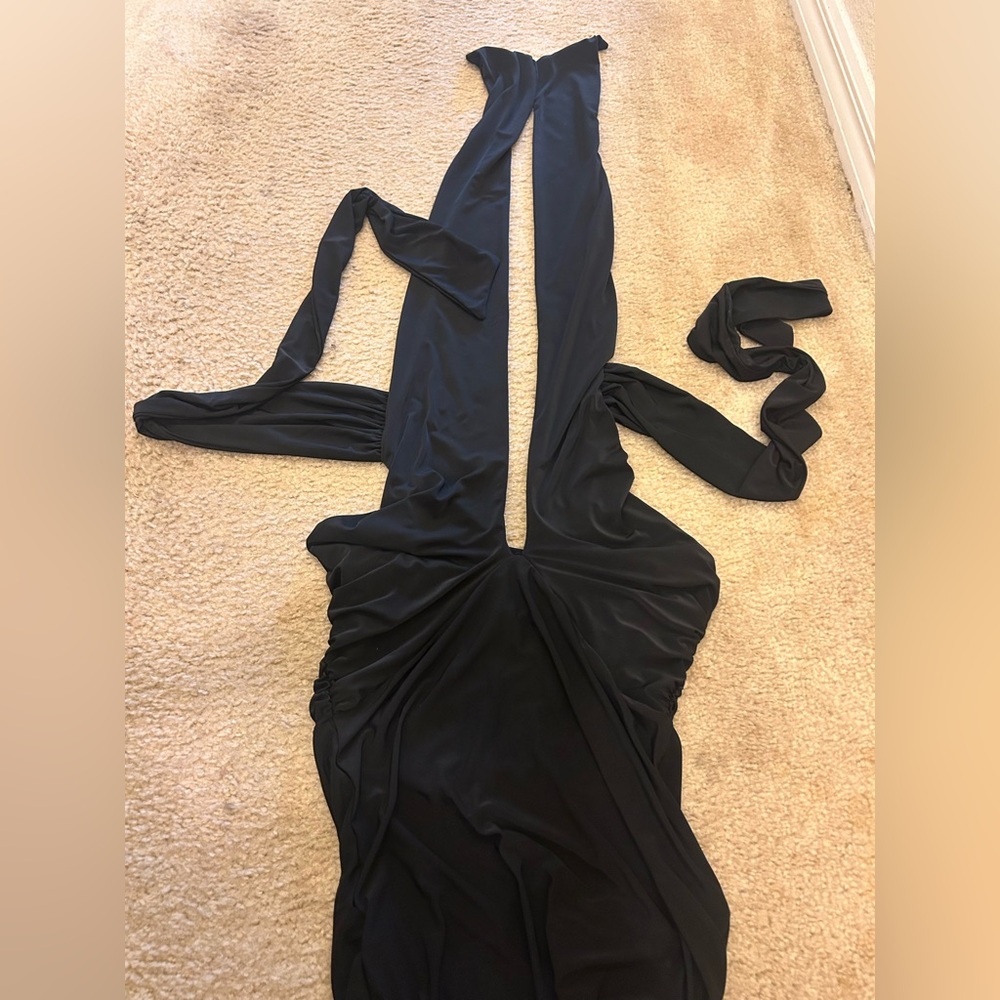 Elegant Black Evening Gown